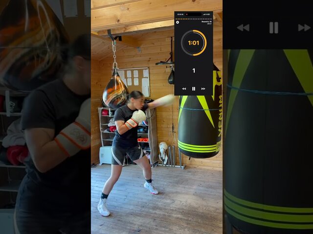 Watch: Doubling the Jab, Then Following With the Cross